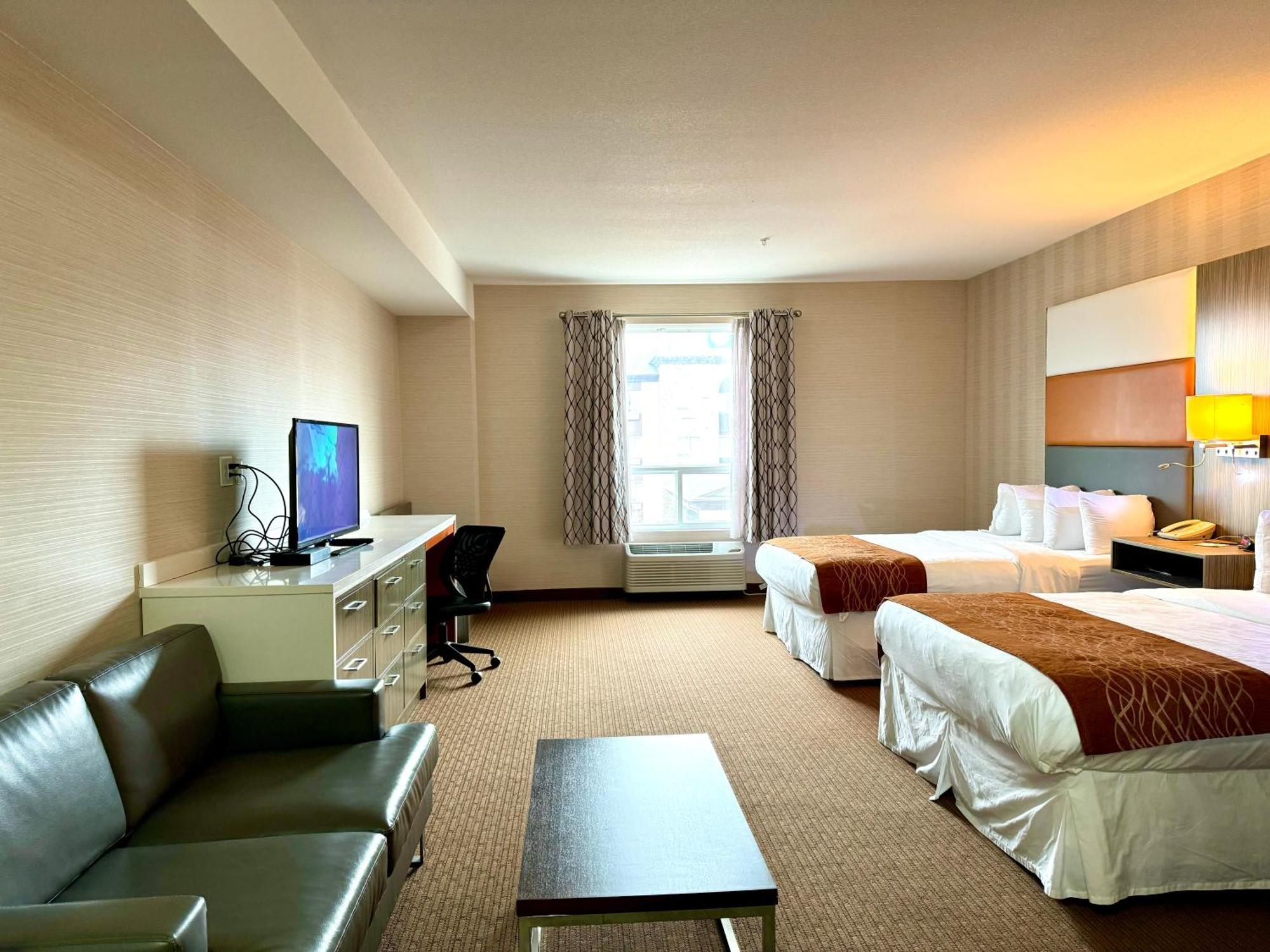 Fort Saskatchewan Southfort Inn מראה חיצוני תמונה
