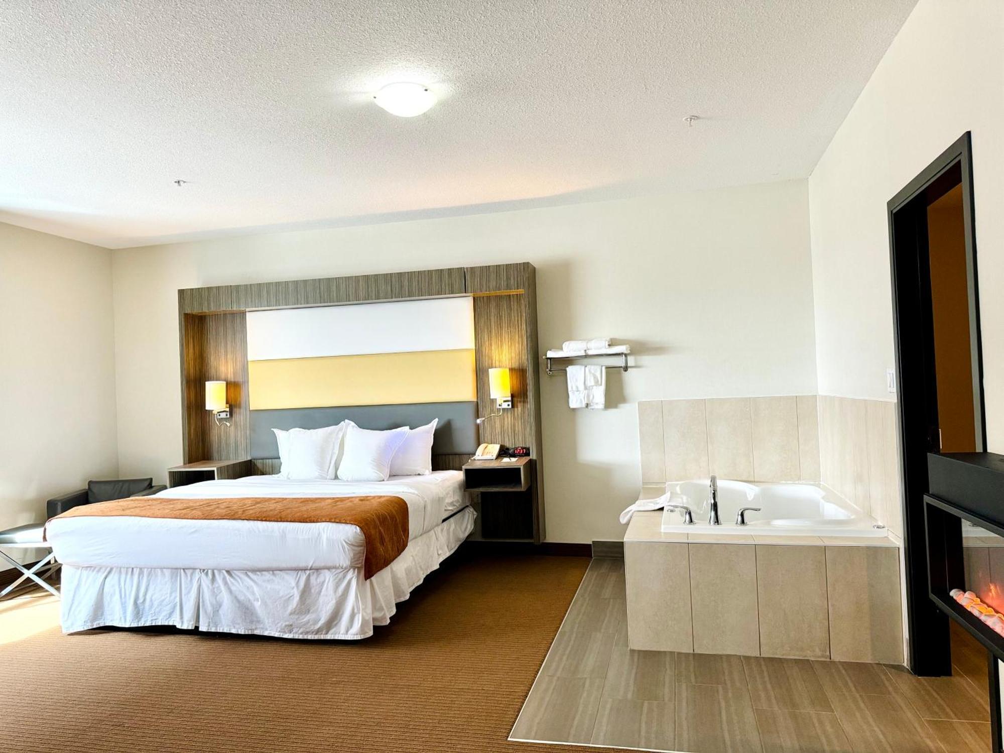 Fort Saskatchewan Southfort Inn מראה חיצוני תמונה