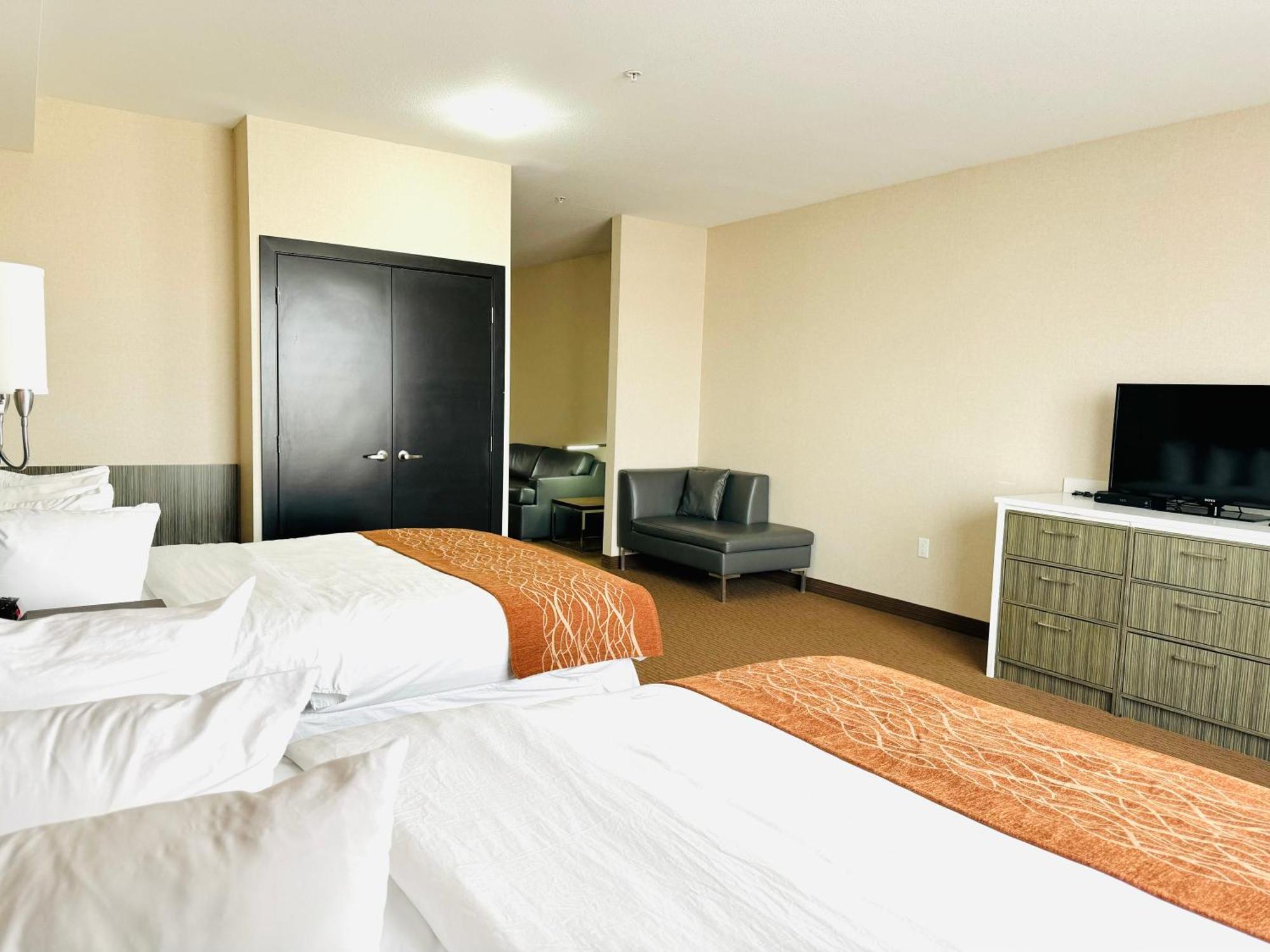 Fort Saskatchewan Southfort Inn חדר תמונה