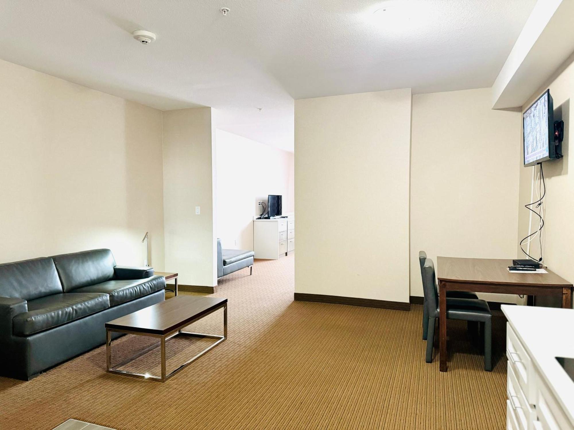 Fort Saskatchewan Southfort Inn חדר תמונה
